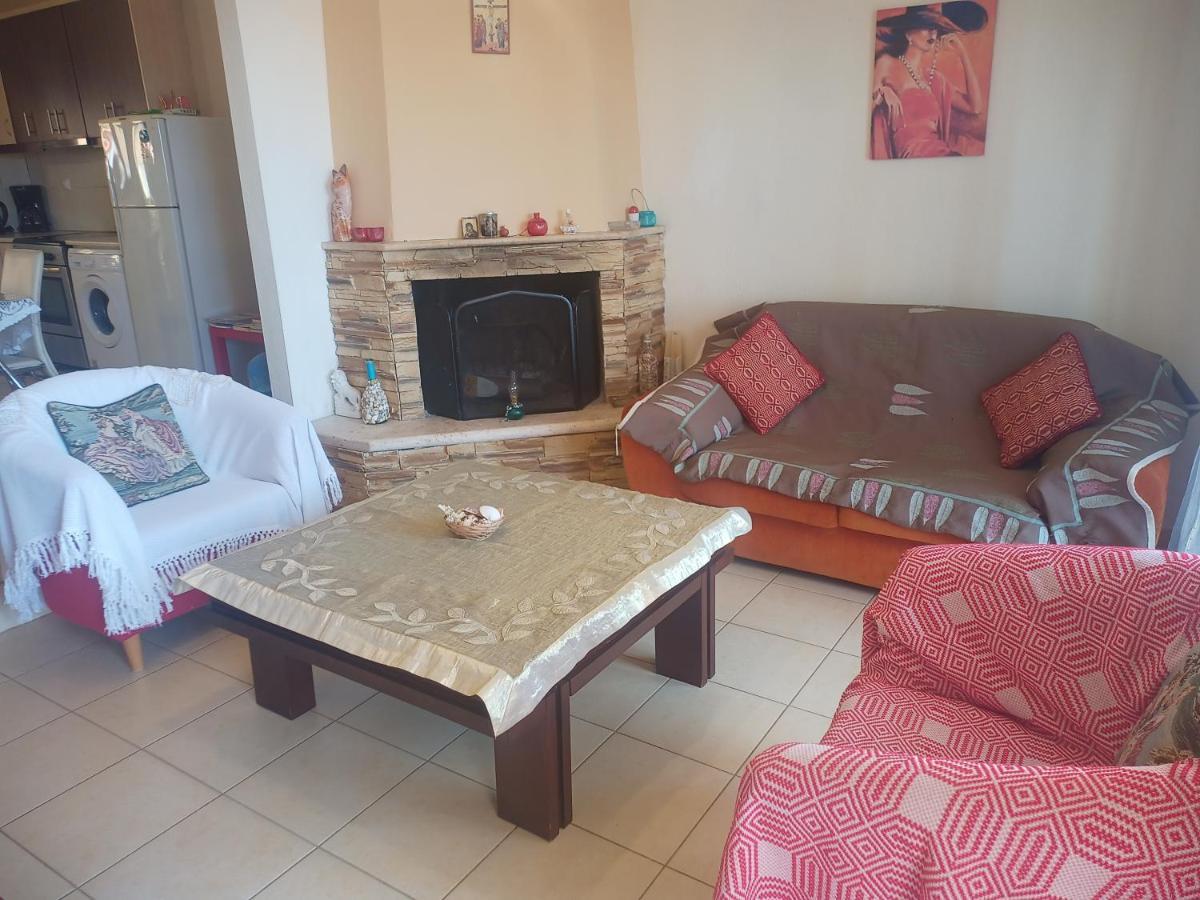 Μεζονετα Apartment Nea Roda Bagian luar foto