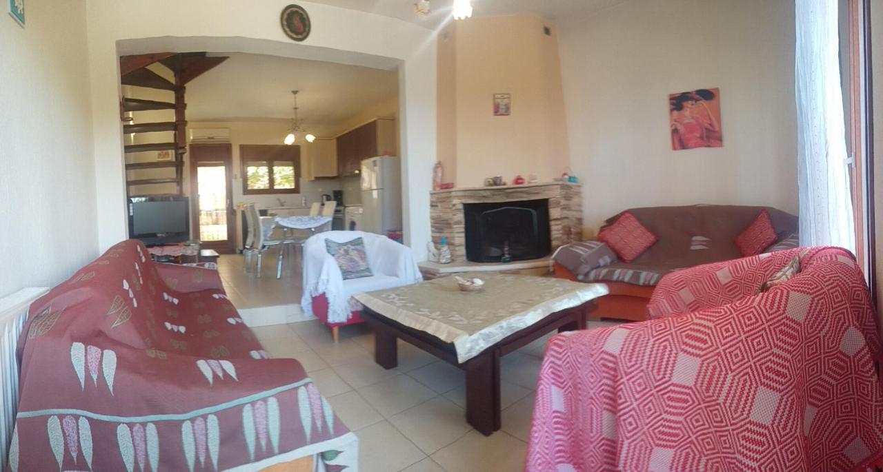 Μεζονετα Apartment Nea Roda Bagian luar foto